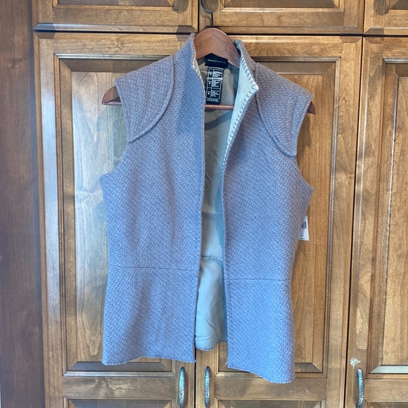 Disney Tops - Rey Skywalker Vest Disney Galaxy’s Edge Star Wars Last Jedi M